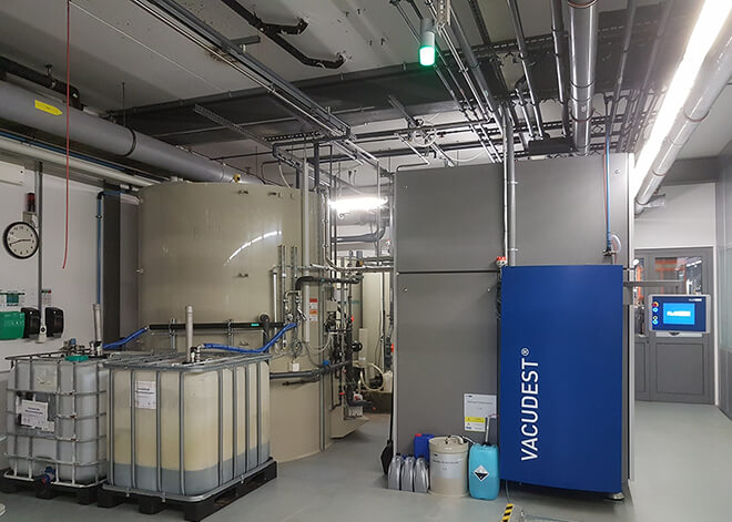 Harting AG successfully uses VACUDEST L 3.000 in Biel (CH) 